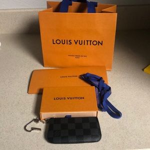 Louis Vuitton Pochette Cle